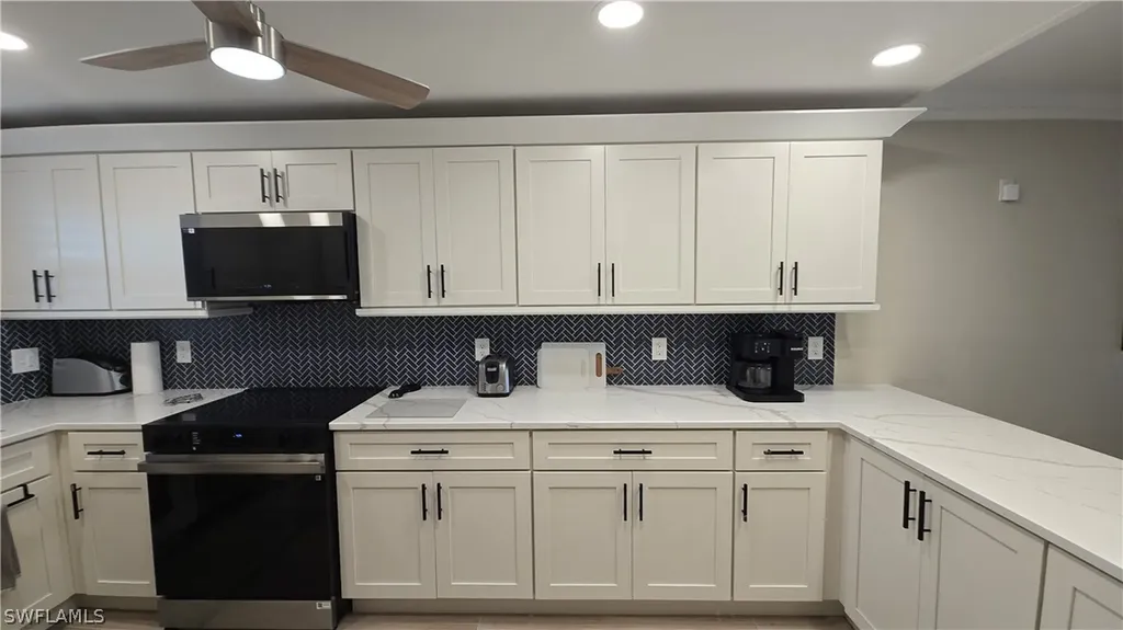 12945 Vanderbilt Drive Naples FL 34110