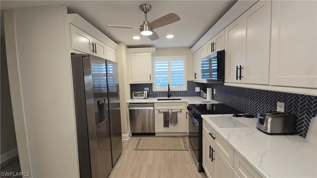 12945 Vanderbilt Drive Naples FL 34110