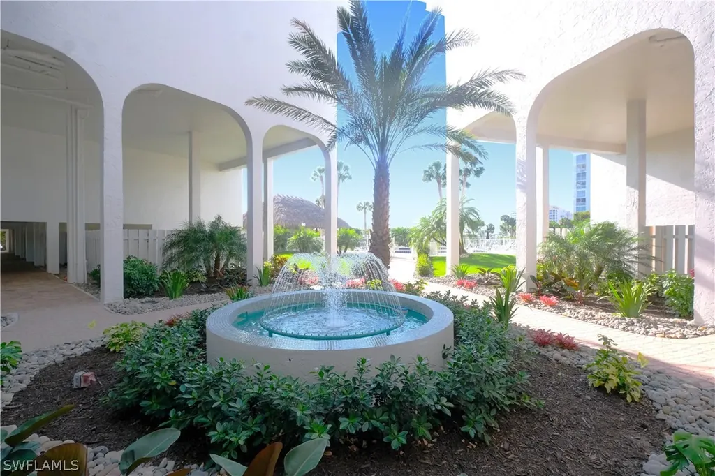 12945 Vanderbilt Drive Naples FL 34110