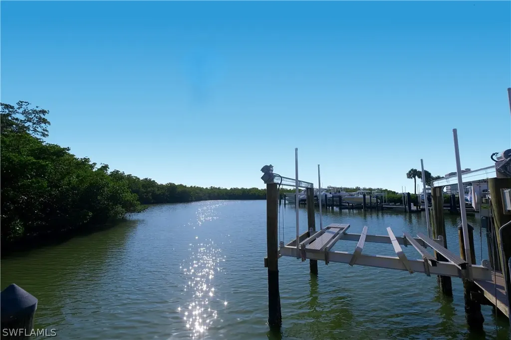 12945 Vanderbilt Drive Naples FL 34110