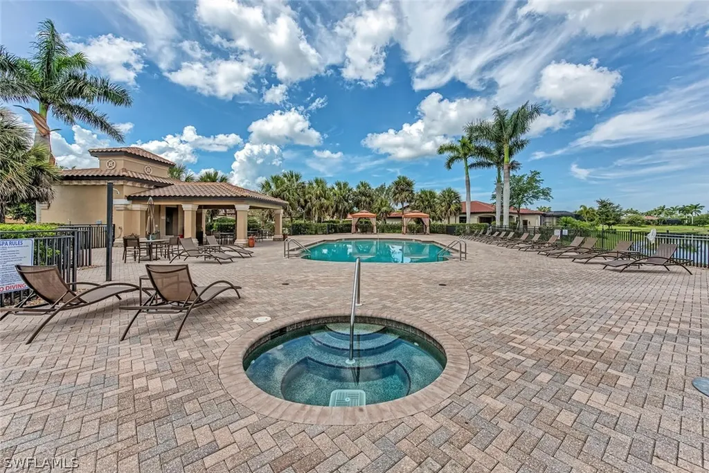 9126 Napoli Court Naples FL 34113
