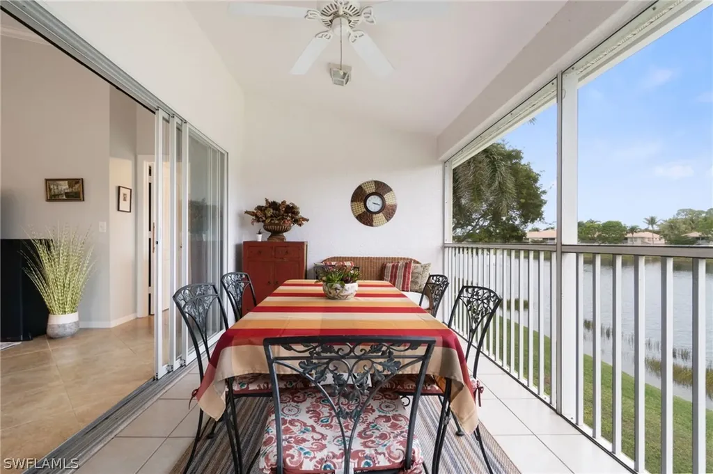 359 Dover Place Naples FL 34104