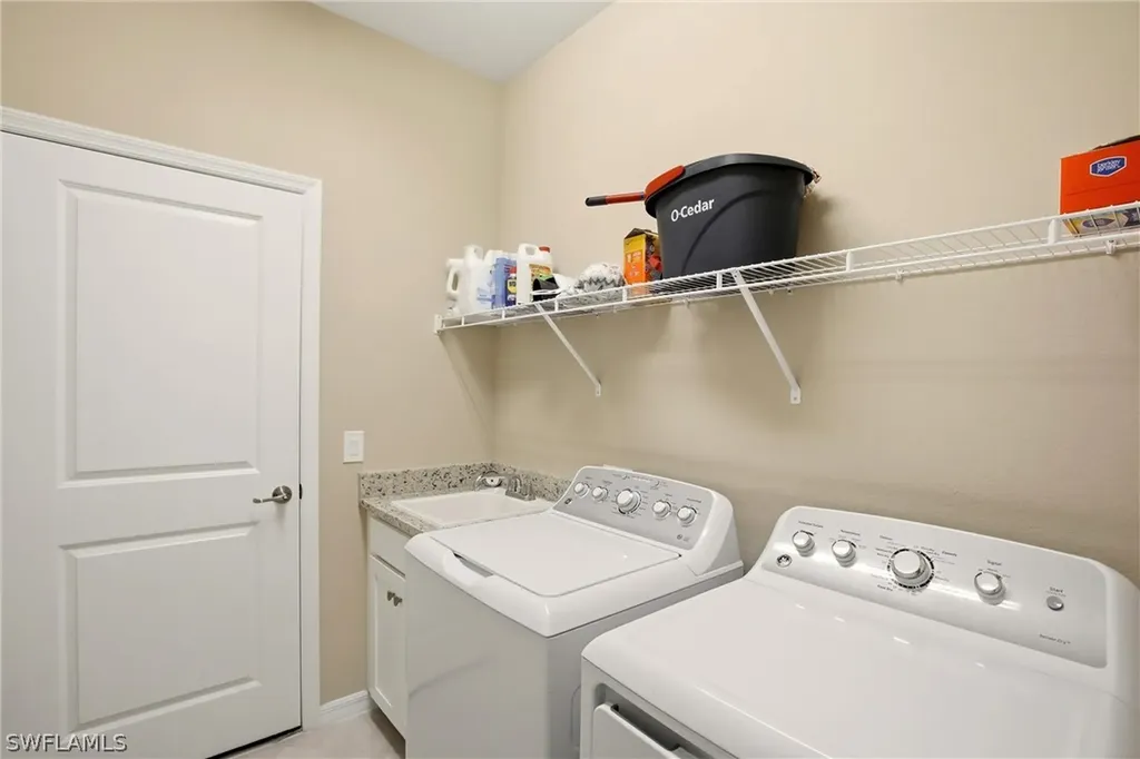 3341 Antilla Court Fort Myers FL 33905