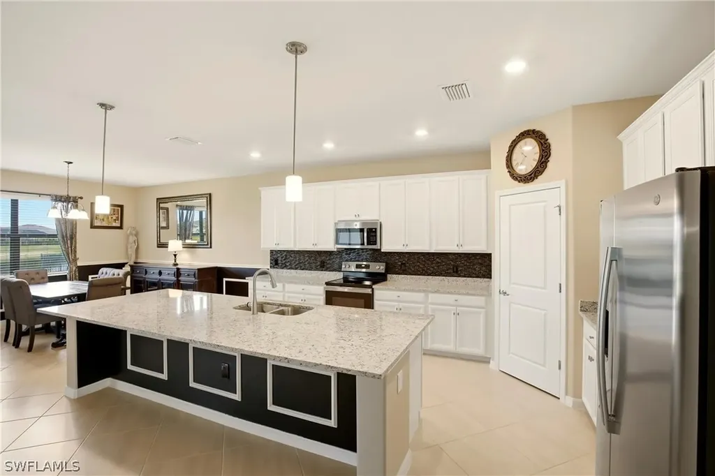 3341 Antilla Court Fort Myers FL 33905