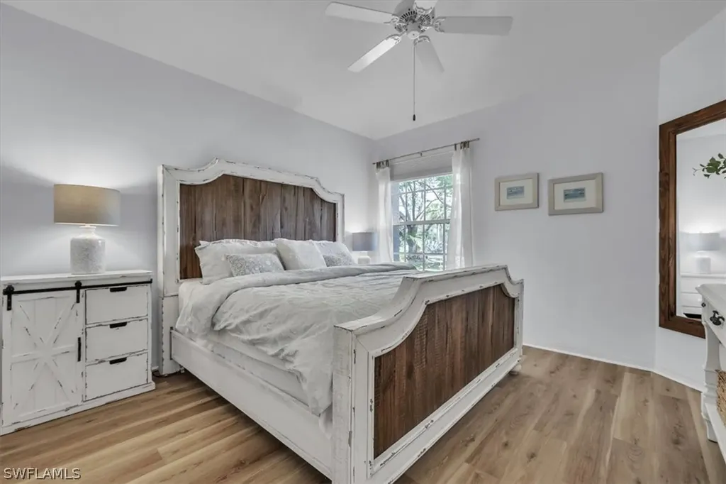 1215 Imperial Drive Naples FL 34110