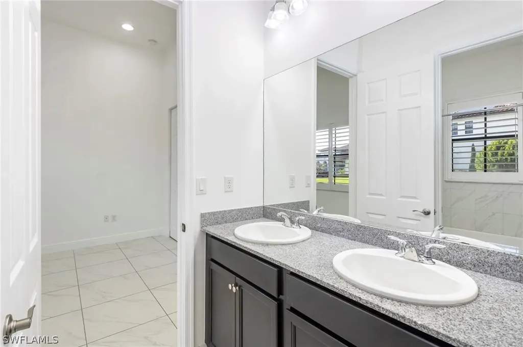 5114 Genoa Street Ave Maria FL 34142