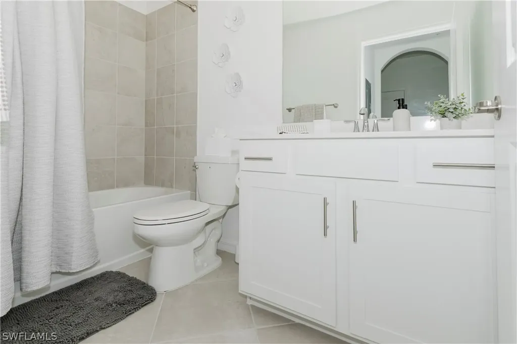 5583 Double Eagle Circle Ave Maria FL 34142
