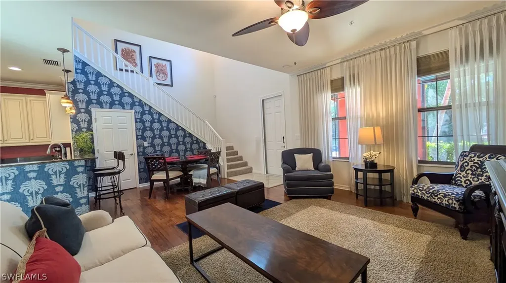 9055 Capistrano Street N Naples FL 34113