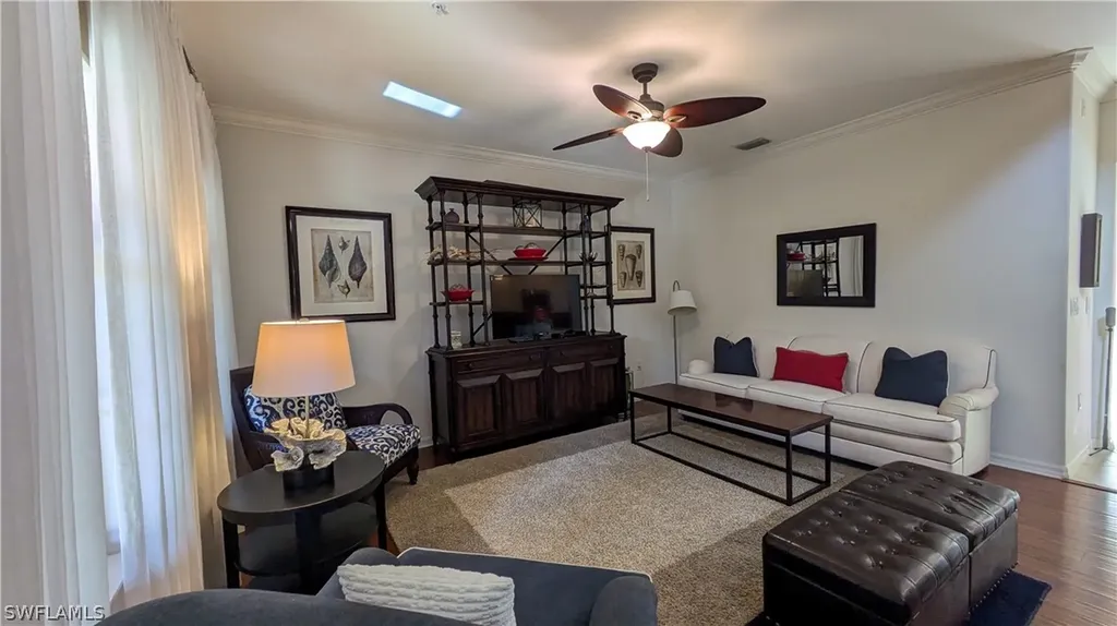 9055 Capistrano Street N Naples FL 34113