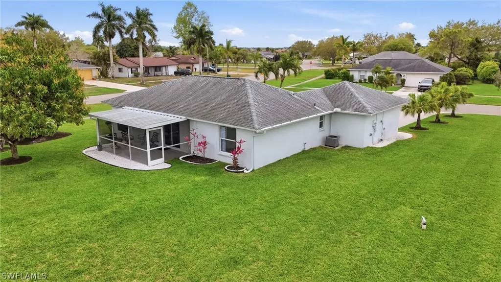 750 Cherry Blossom Court Naples FL 34120