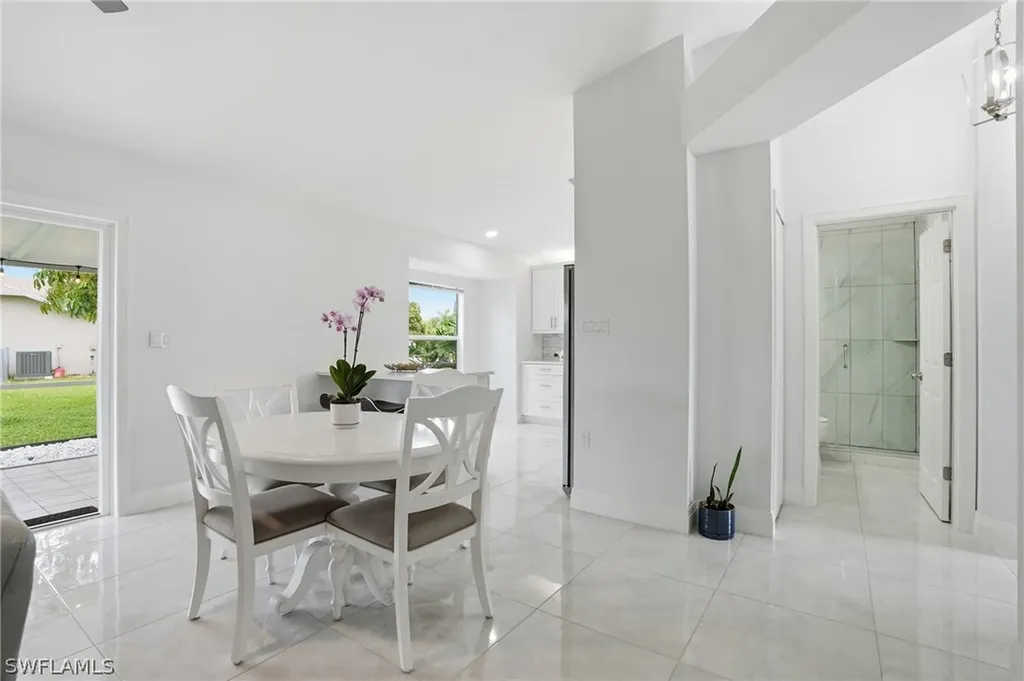 750 Cherry Blossom Court Naples FL 34120