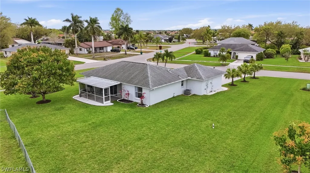 750 Cherry Blossom Court Naples FL 34120