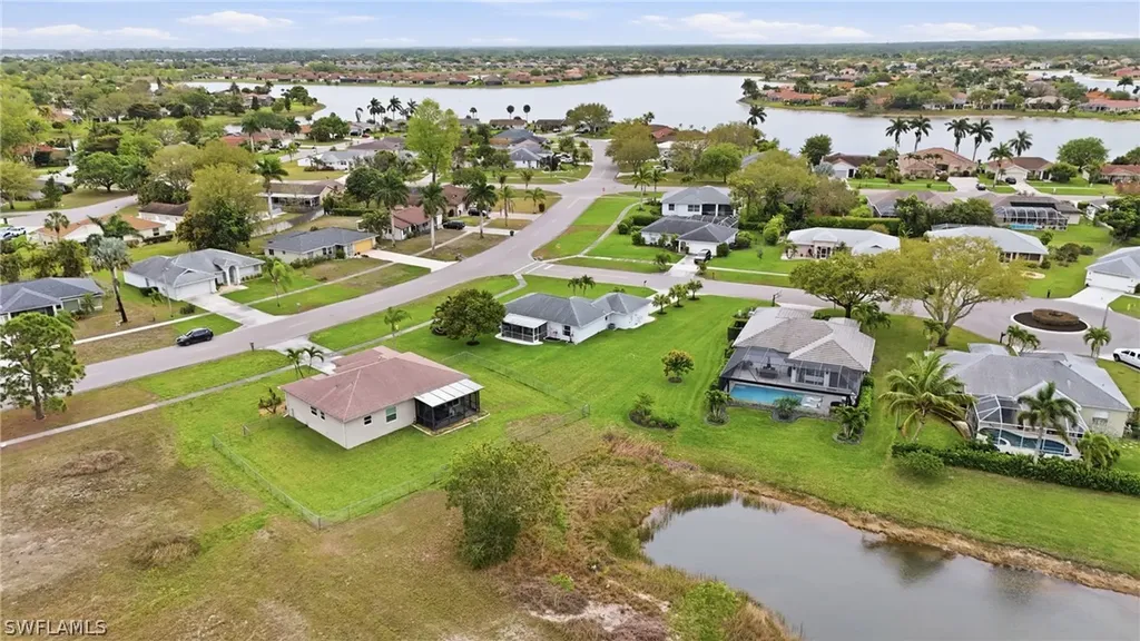 750 Cherry Blossom Court Naples FL 34120