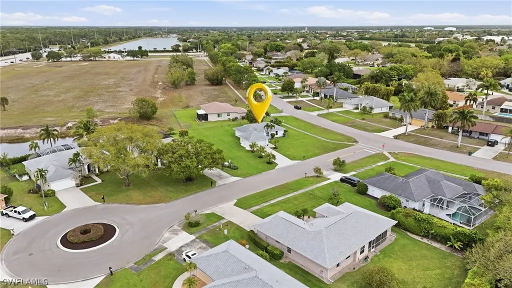 750 Cherry Blossom Court Naples FL 34120