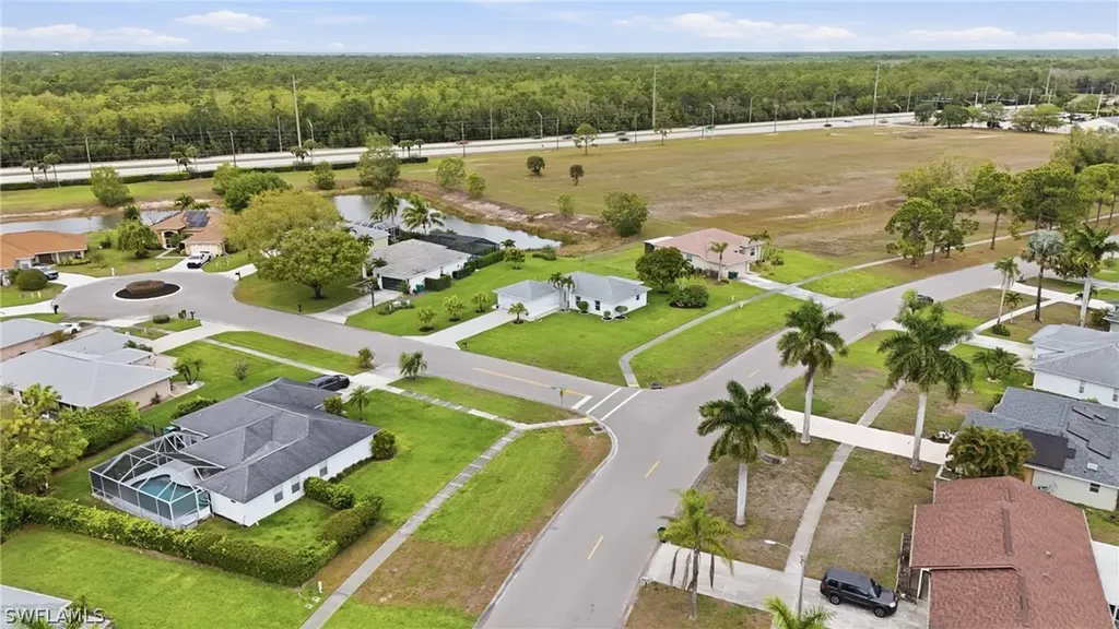 750 Cherry Blossom Court Naples FL 34120