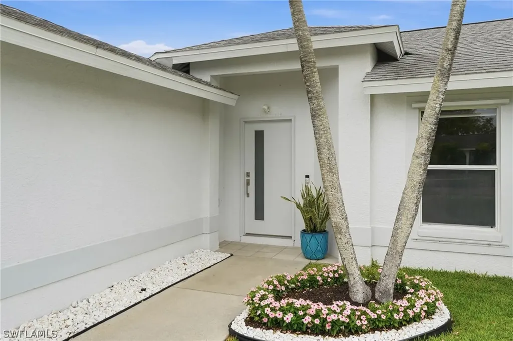 750 Cherry Blossom Court Naples FL 34120