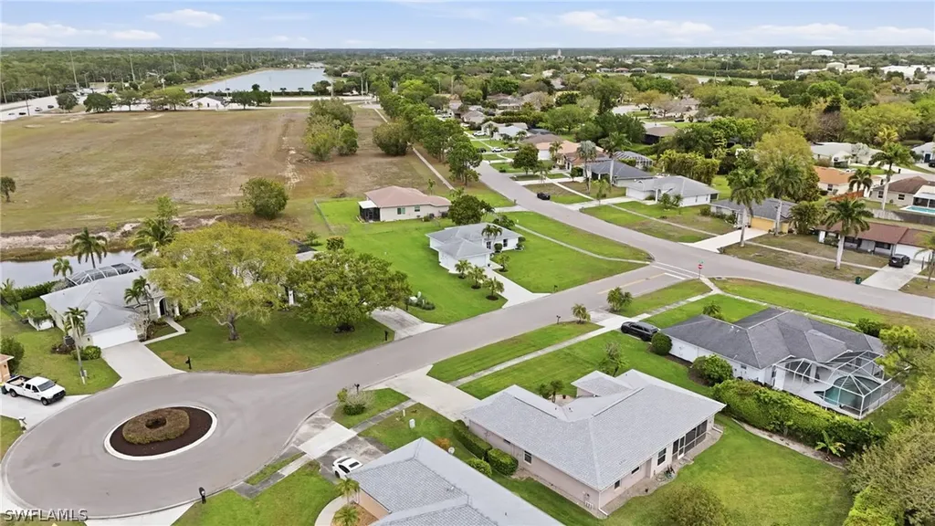 750 Cherry Blossom Court Naples FL 34120