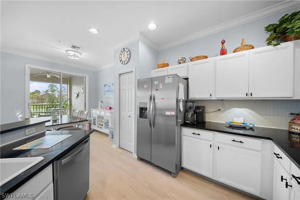 8457 Radcliffe Terrace Naples FL 34120