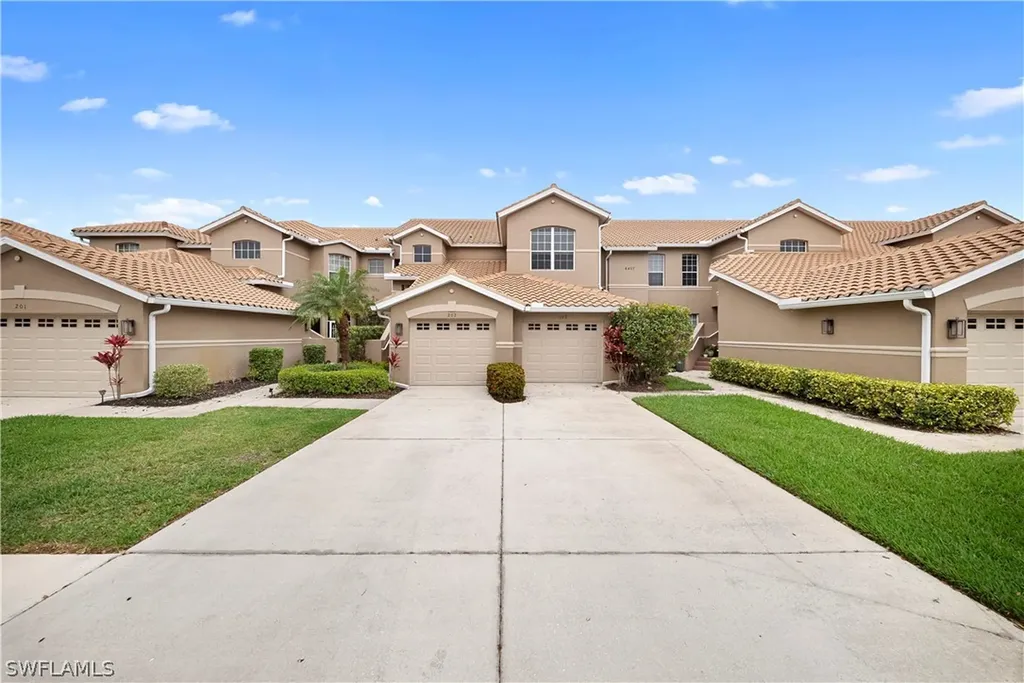 8457 Radcliffe Terrace Naples FL 34120