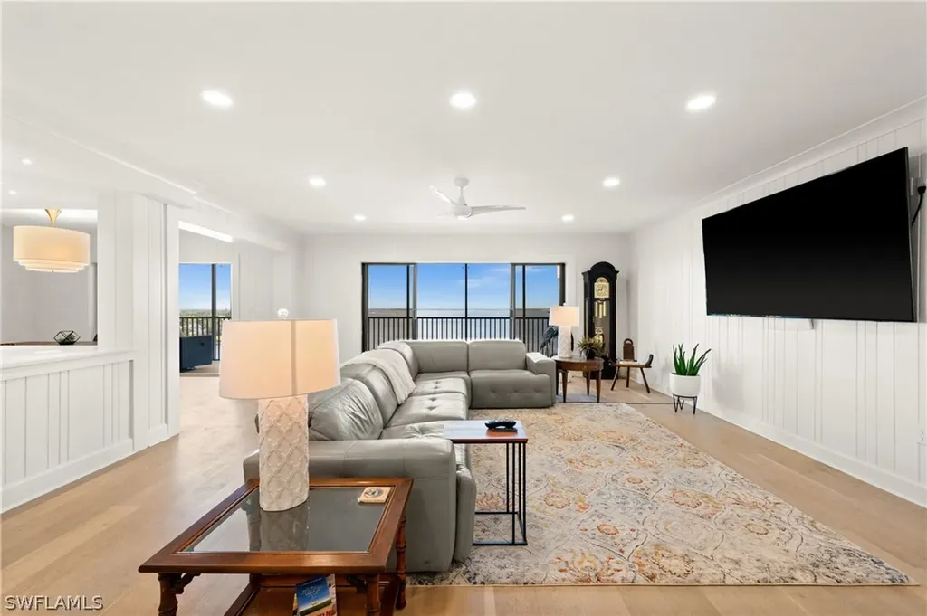 1920 Virginia Avenue Fort Myers FL 33901