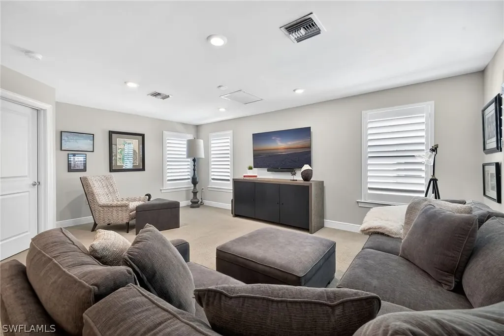 19257 Aqua Shore Drive Fort Myers FL 33913