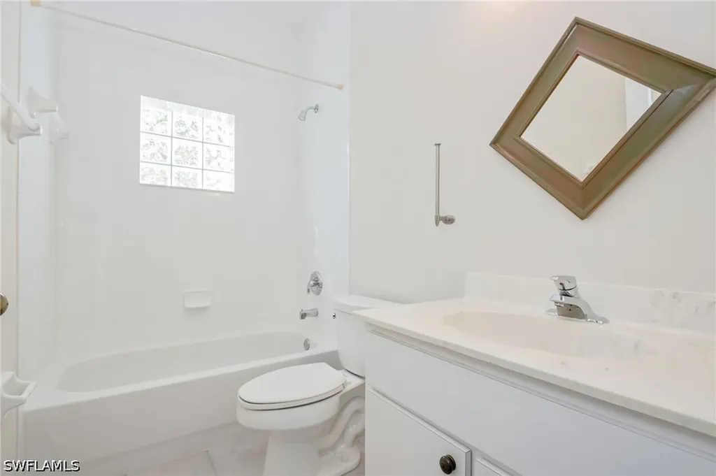 10714 San Tropez Circle Estero FL 33928