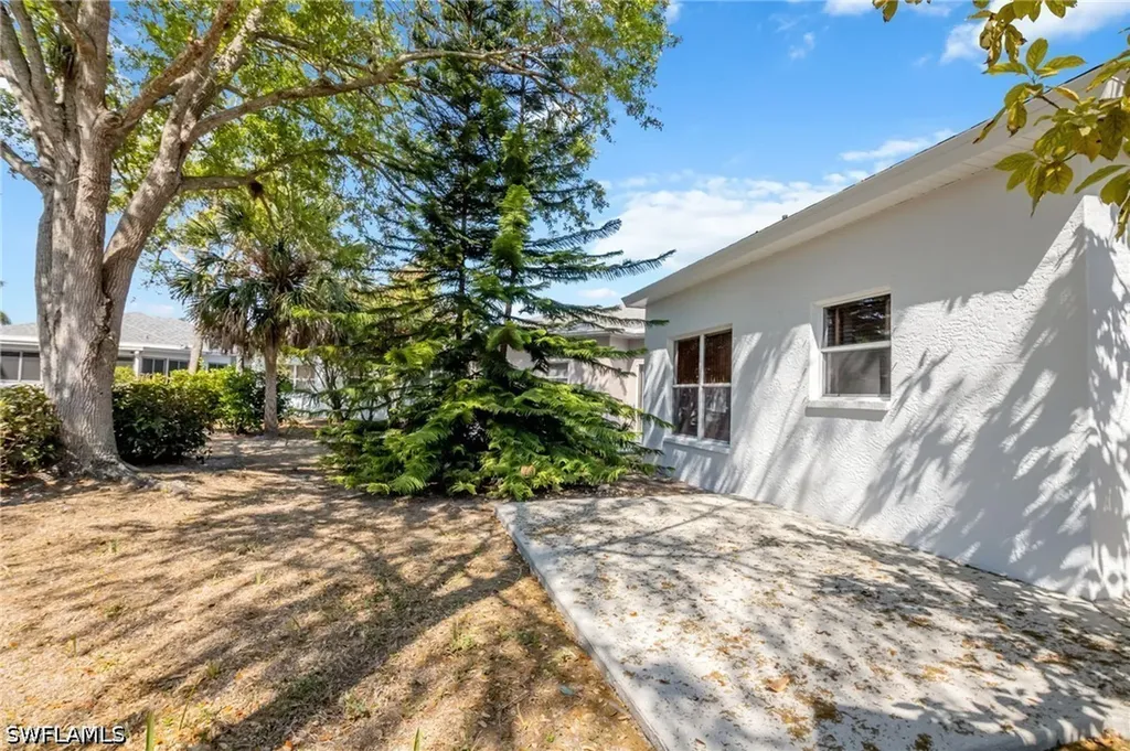 10714 San Tropez Circle Estero FL 33928