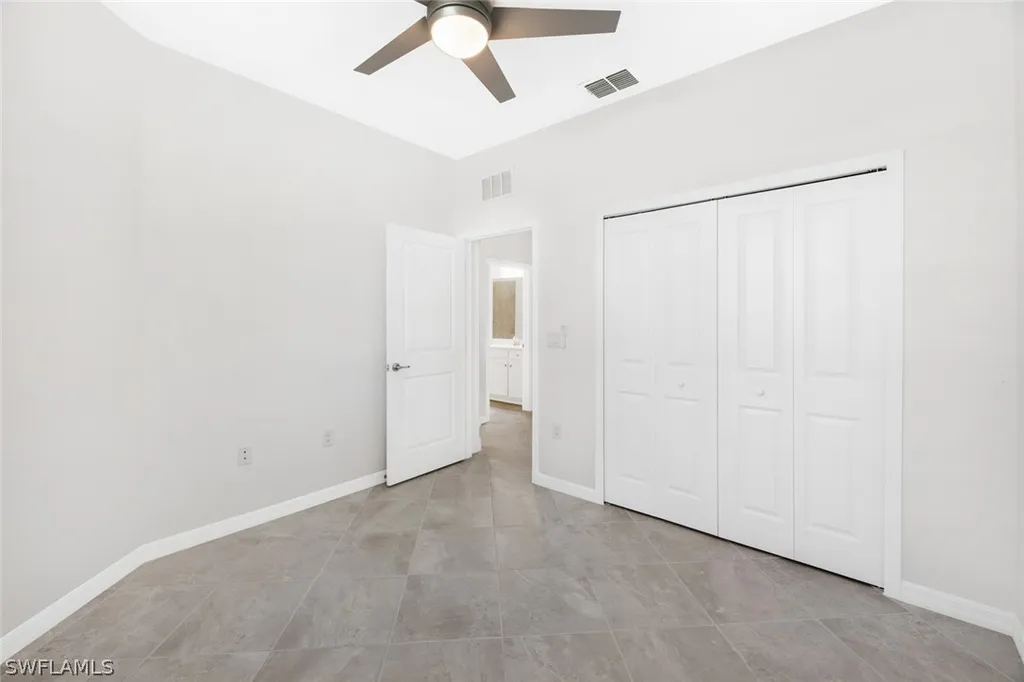 2672 Vine Avenue Naples FL 34120
