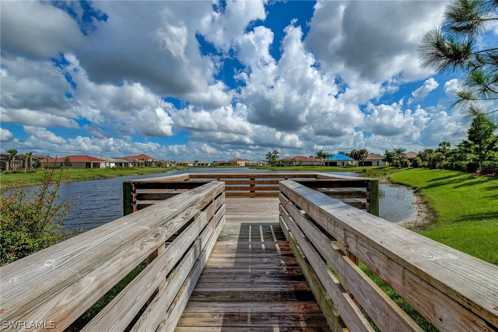 2672 Vine Avenue Naples FL 34120
