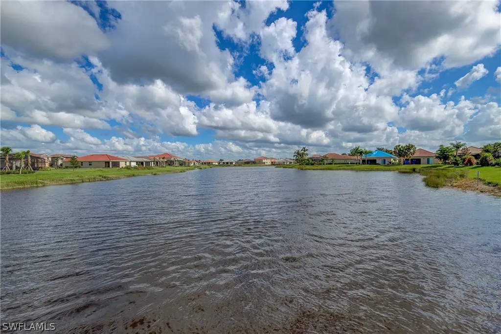 2672 Vine Avenue Naples FL 34120