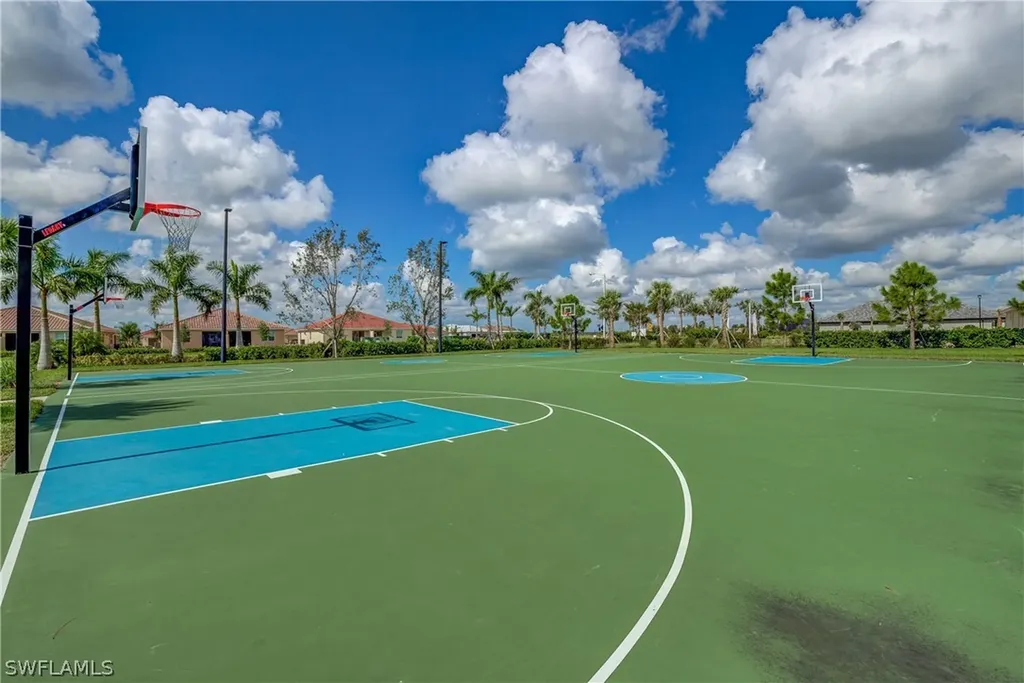 2672 Vine Avenue Naples FL 34120