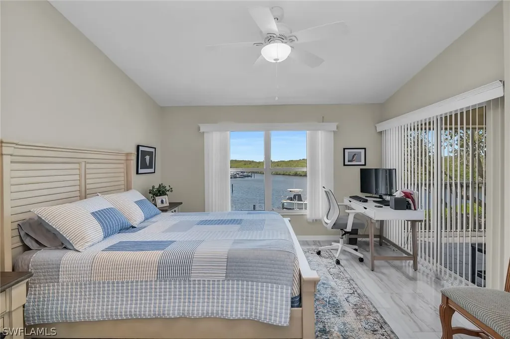 194 Newport Drive Naples FL 34114