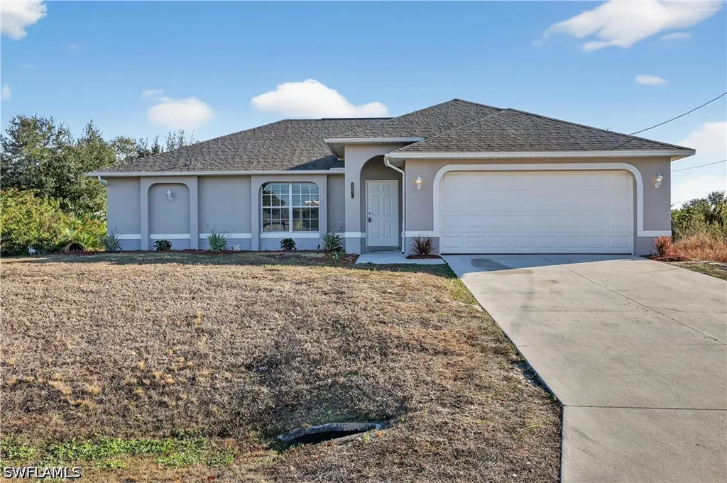 4307 12th Street SW Lehigh Acres FL 33976
