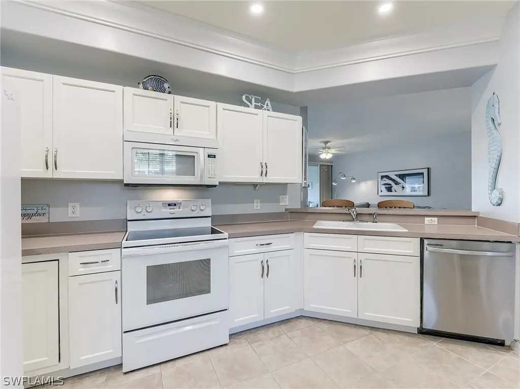 9241 Spring Run Boulevard Estero FL 34135