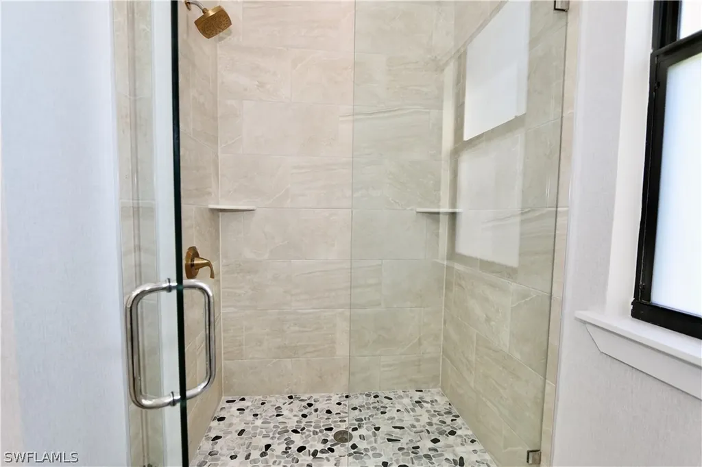 2017 47th Avenue NE Naples FL 34120