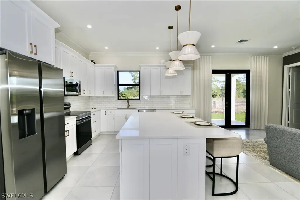 2017 47th Avenue NE Naples FL 34120