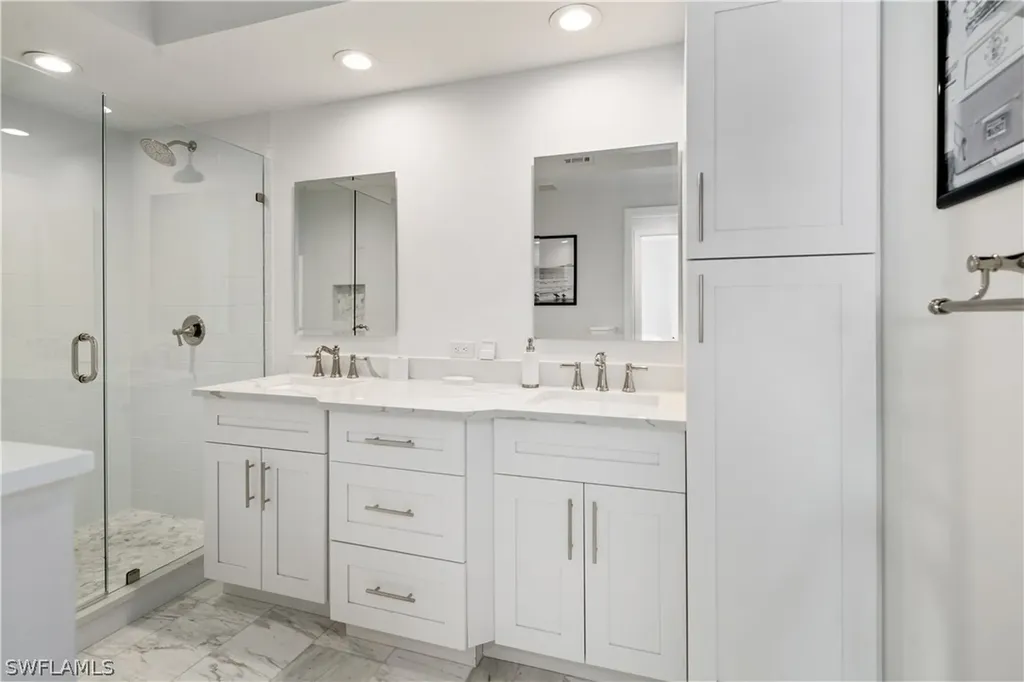 776 Willowbrook Drive Naples FL 34108