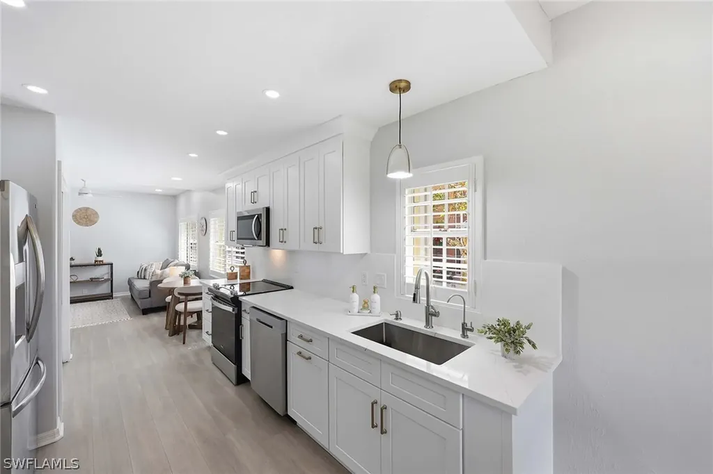13205 Sherburne Circle Bonita Springs FL 34135