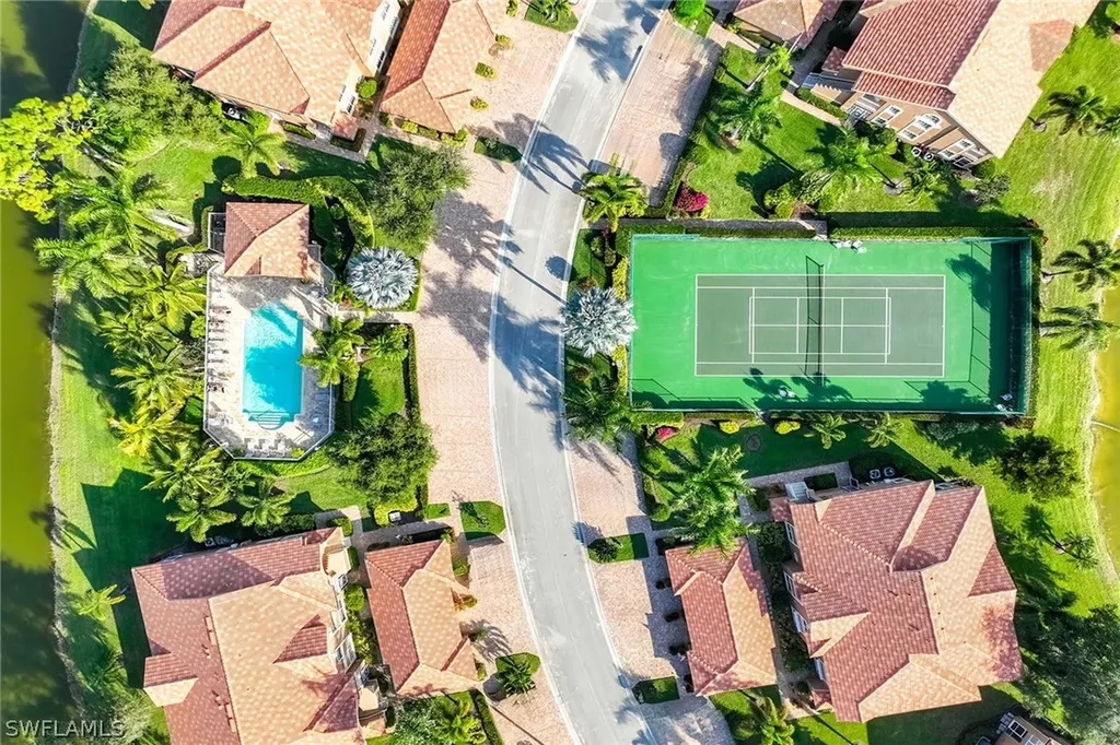 13205 Sherburne Circle Bonita Springs FL 34135