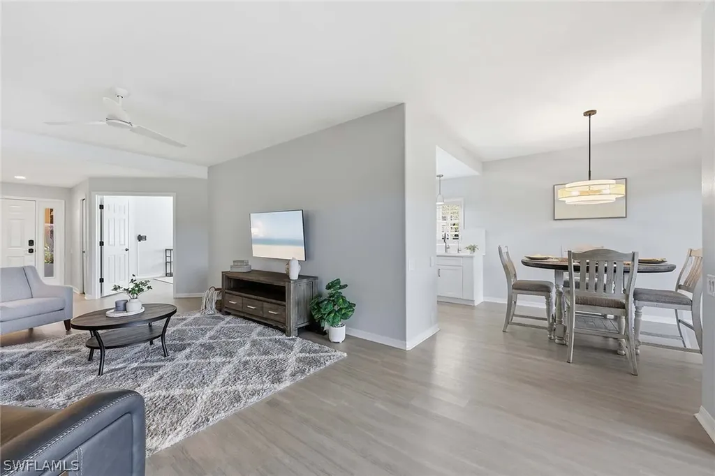 13205 Sherburne Circle Bonita Springs FL 34135