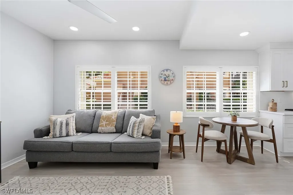 13205 Sherburne Circle Bonita Springs FL 34135