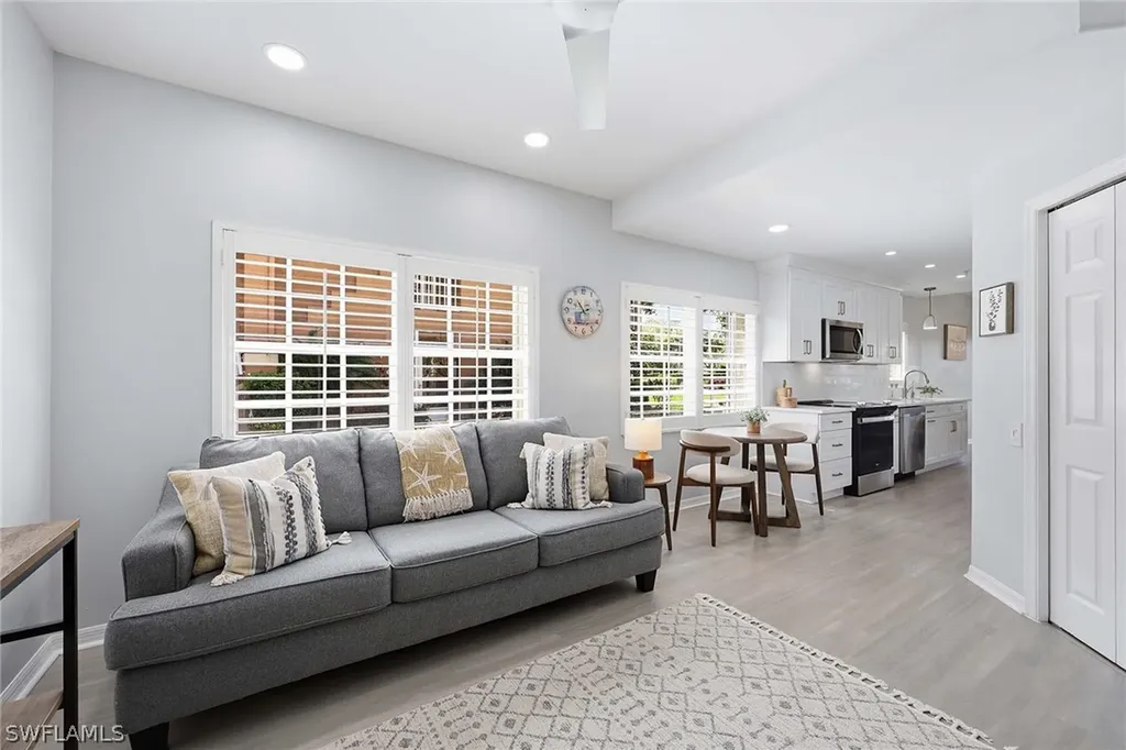 13205 Sherburne Circle Bonita Springs FL 34135