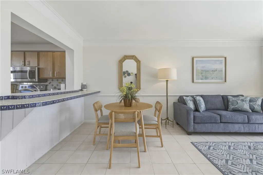 801 River Point Drive Naples FL 34102