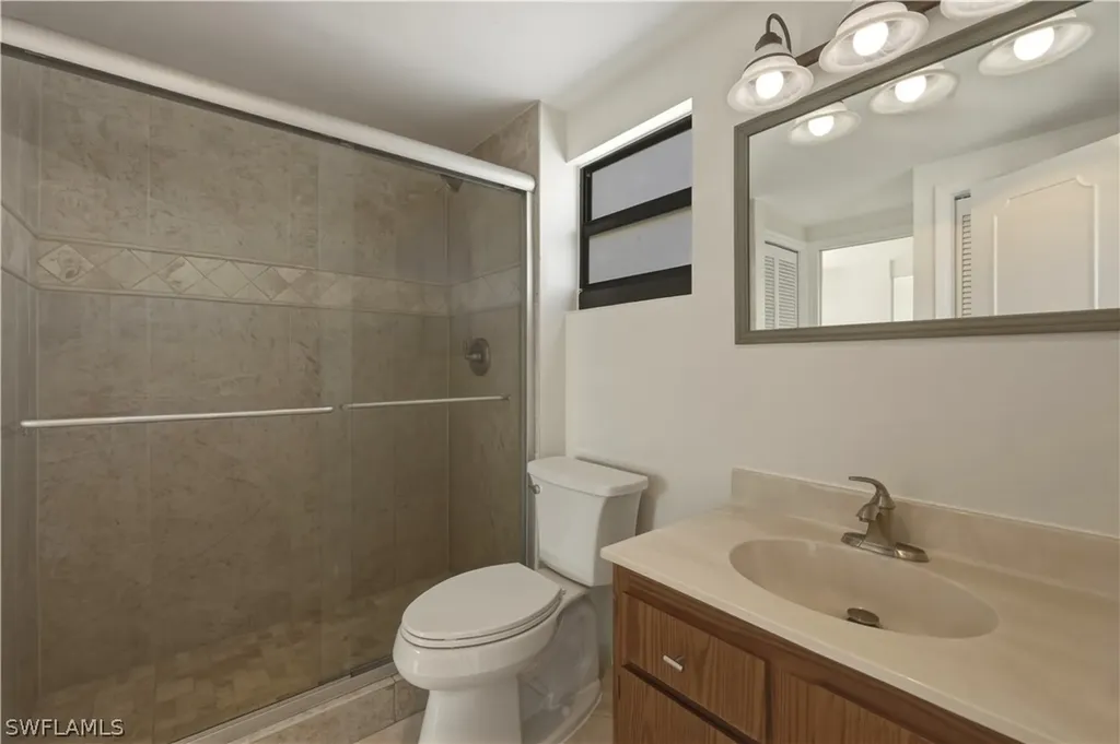 801 River Point Drive Naples FL 34102
