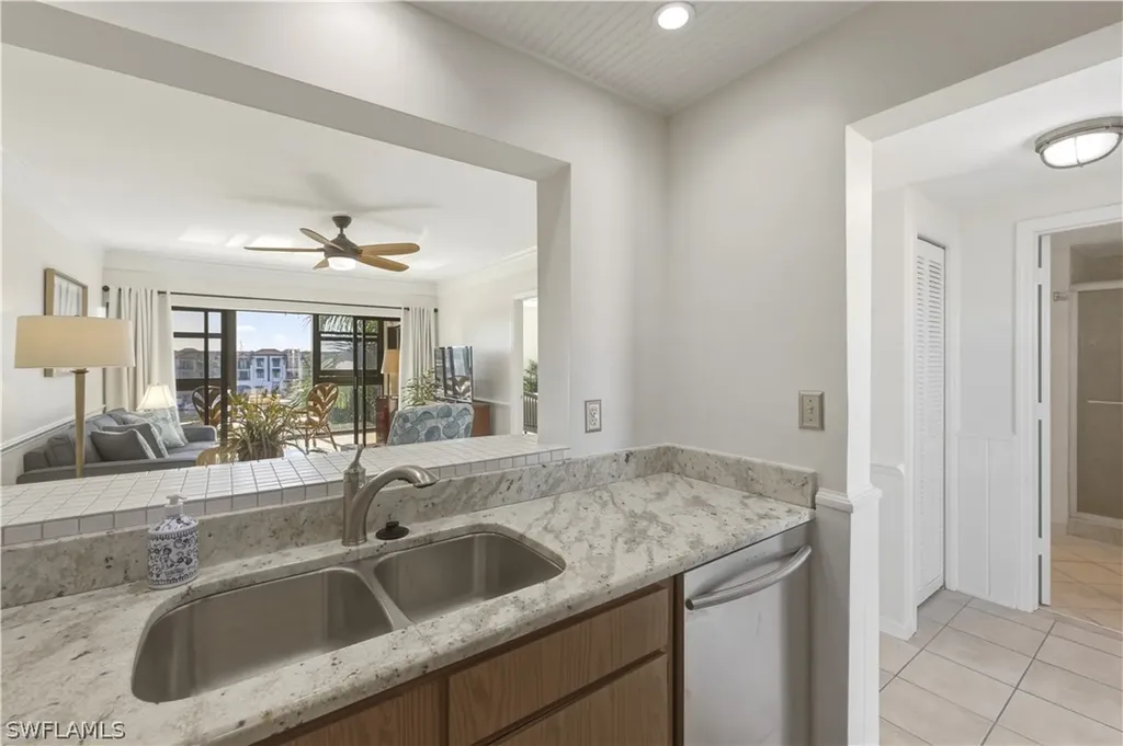 801 River Point Drive Naples FL 34102