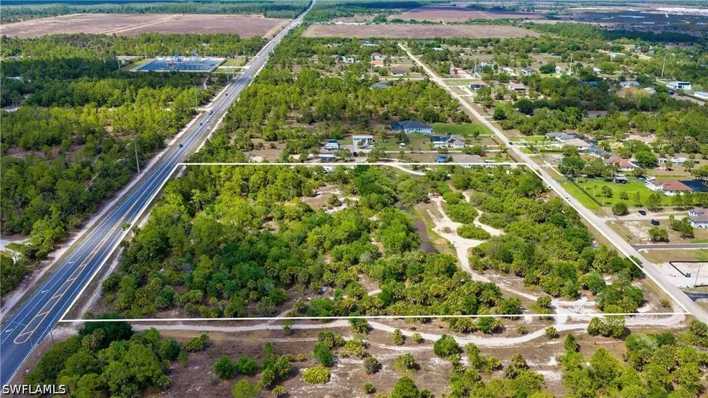 123 8th Street NE Naples FL 34120