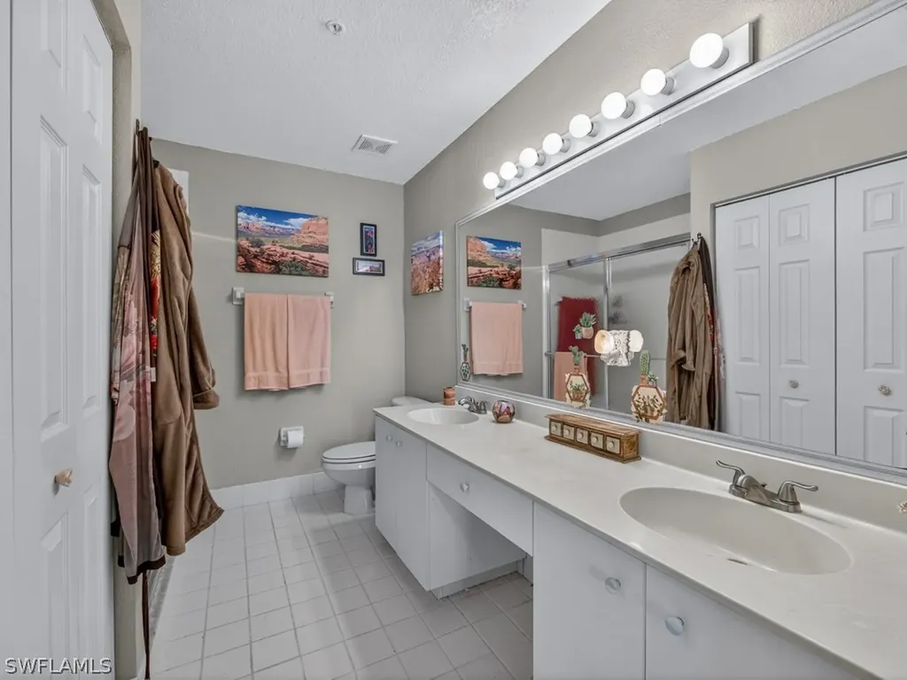 6890 Huntington Lakes Circle Naples FL 34119