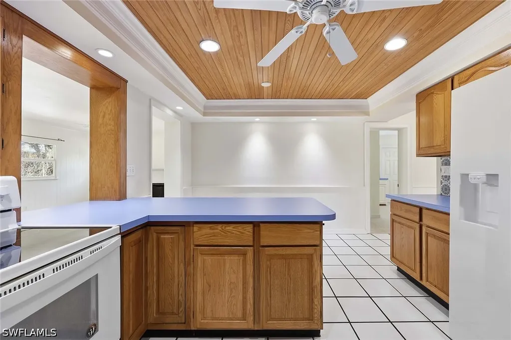 1377 11th Court N Naples FL 34102