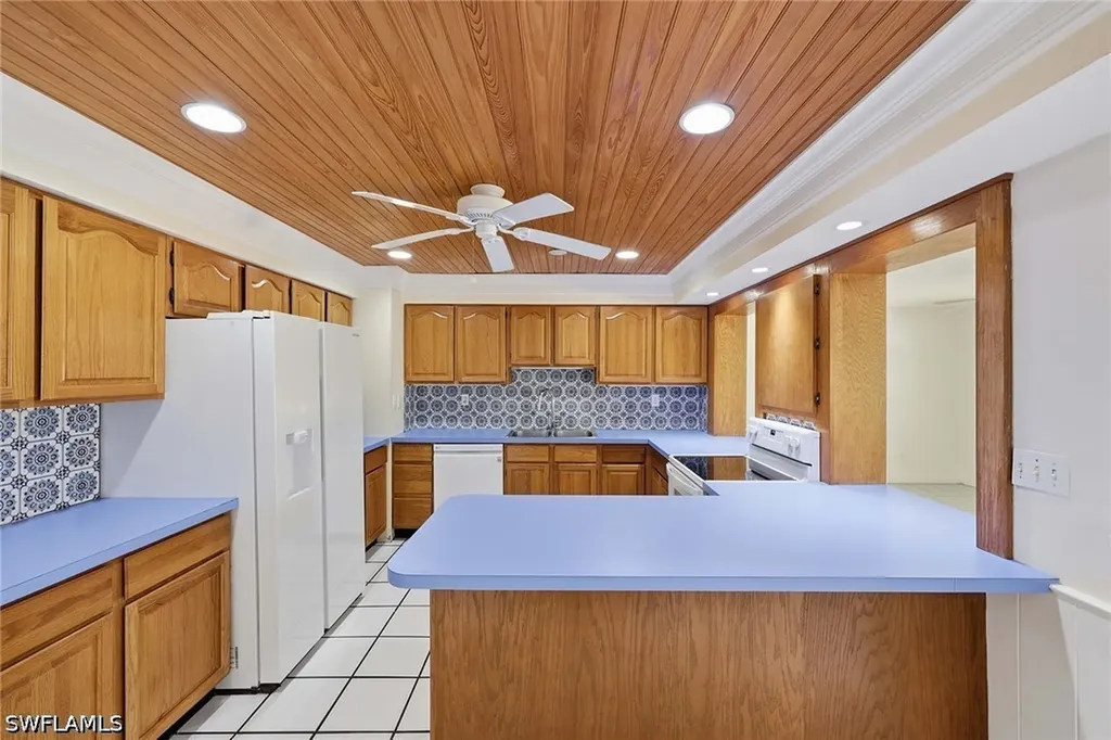 1377 11th Court N Naples FL 34102