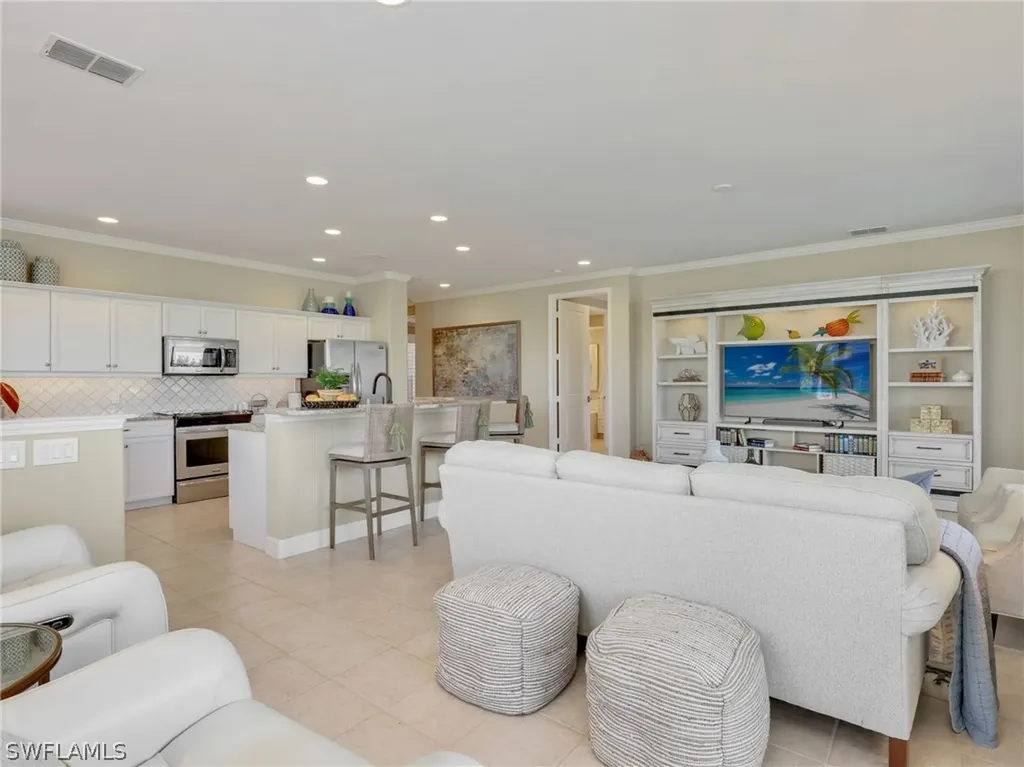 3250 Hamlet Drive Naples FL 34105